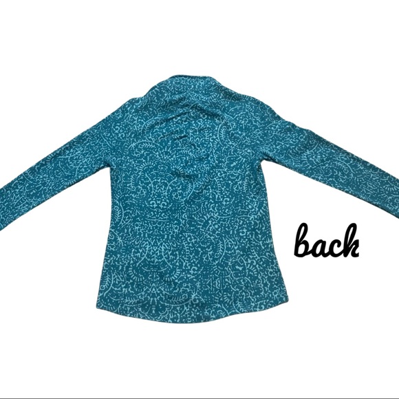 Eddie Bauer pullover- Like New! Size Medium - Picture 2 of 14